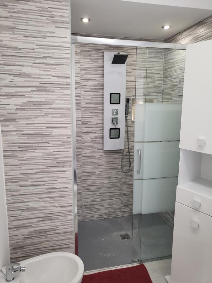 Holithªy Molª Bed & Breakfast Mola di Bari Exterior foto
